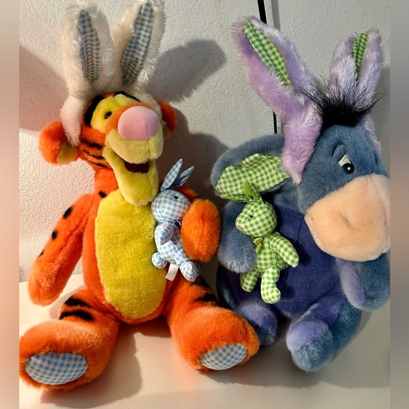 Disney’s Winnie the Pooh & Friends w/bunny ears. Pooh, Piglet, Tigger & Eeyore. - Picture 9 of 13